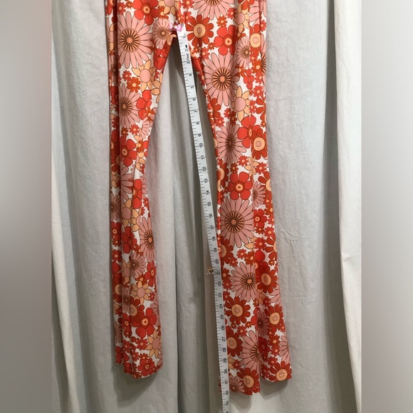 Floral Stretchy Pants - Picture 2 of 6